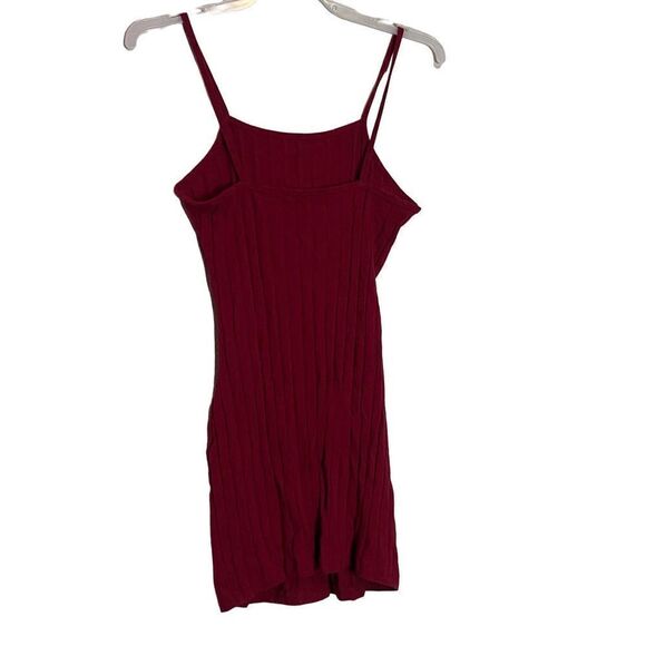 Ribbed Cranberry Red Bodycon Dress - Picture 3 of 6